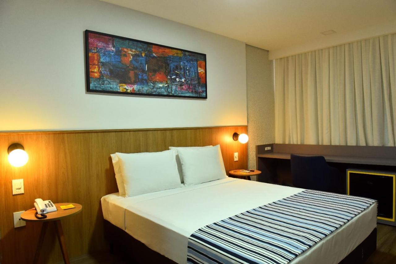 Days Inn By Wyndham Cascavel Cascavel  Esterno foto
